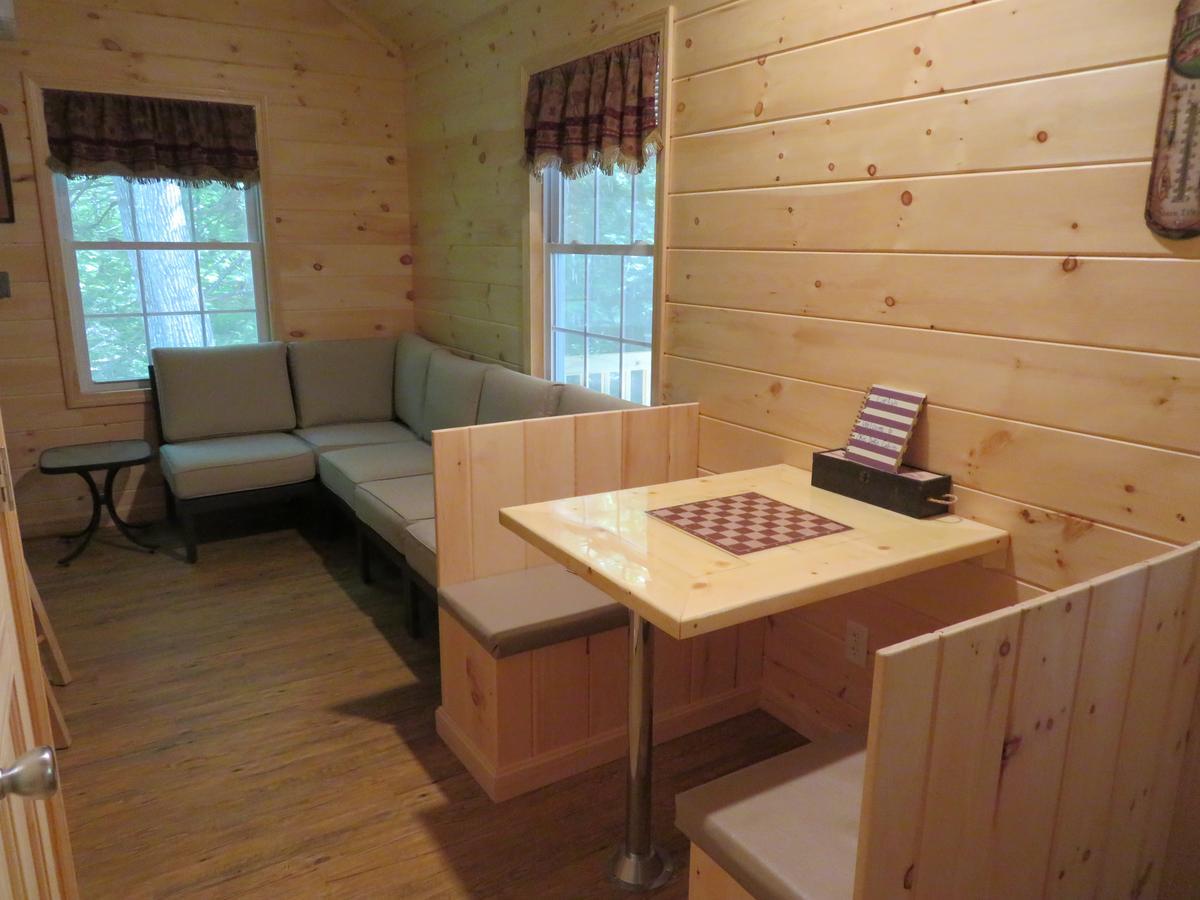 Okie Dokie Cabins Tamworth Bagian luar foto